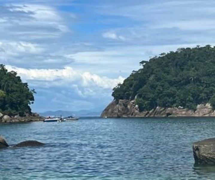 Guia completo de Ubatuba: praias, pousadas e passeios de lancha